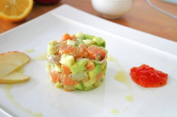 Receta de tartar de salmón y aguacate