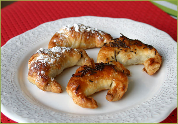 Mini croissants de chocolate