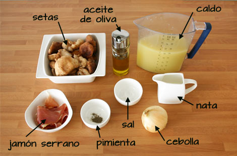 Ingredientes para hacer la crema de setas con crujiente de jamón