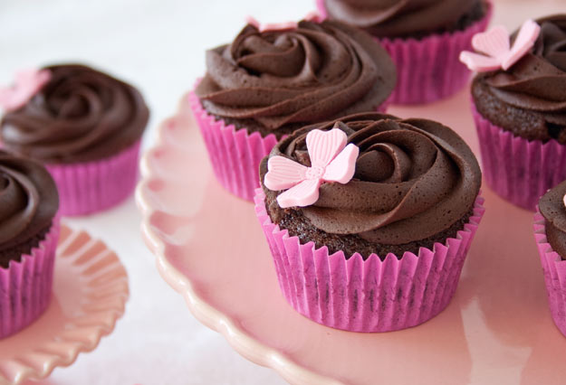 Receta para hacer cupcakes de chocolate negro