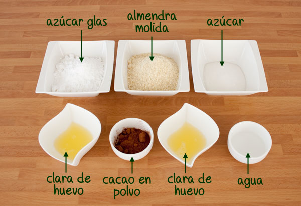 Ingredientes para hacer macarons de chocolate rellenos de chocolate blanco