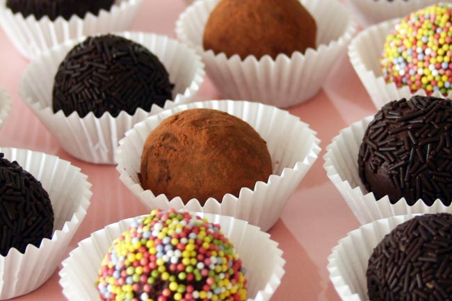 Unos petits fours deliciosos: trufas de chocolate