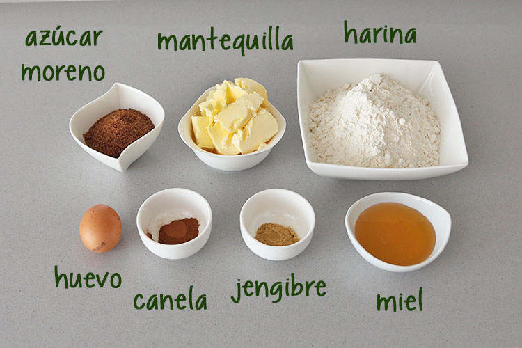 Ingredientes para hacer galletas de jengibre y canela