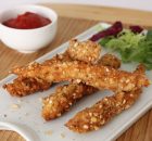 Fingers de pollo rebozados con kikos