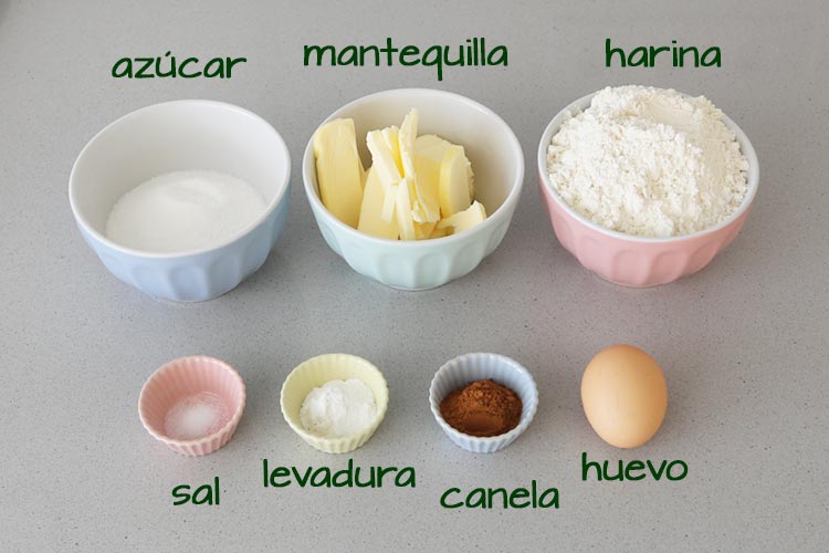 Ingredientes para hacer galletas de canela