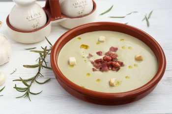 Receta de crema de alcachofas con jamón