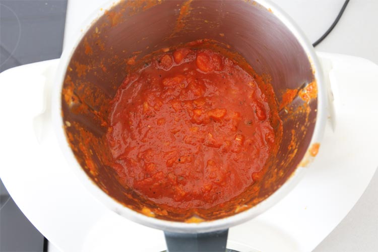 Sofreír el tomate en la Thermomix