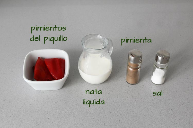 Ingredientes para hacer salsa de pimientos del piquillo