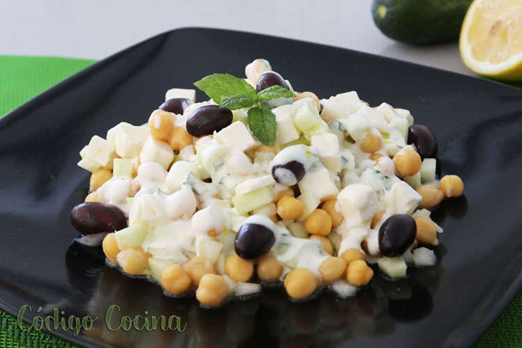 Ensalada de garbanzos al estilo griego