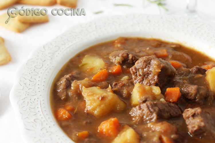 Carne guisada con patatas, receta fácil