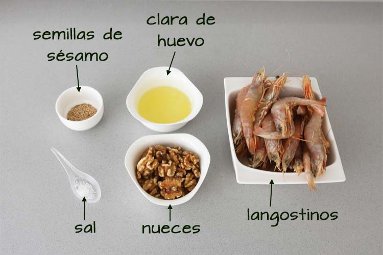 Ingredientes para los langostinos crujientes con nueces