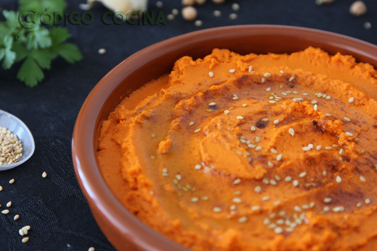 Hummus de pimiento rojo