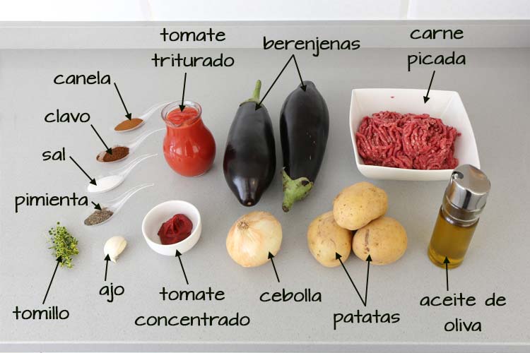 Ingredientes para hacer moussaka griega
