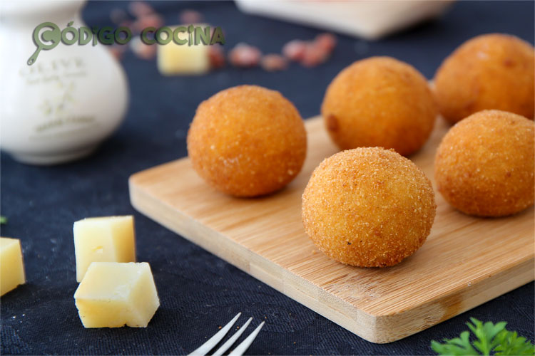 Croquetas de queso curado y jamón