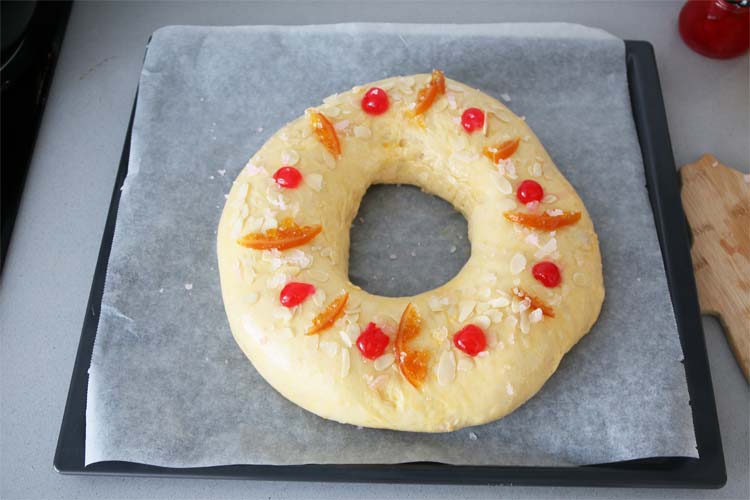 Decorar el roscón de Reyes