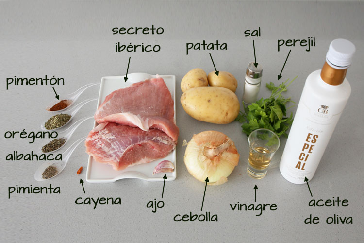 Ingredientes para hacer secreto ibérico con salsa chimichurri