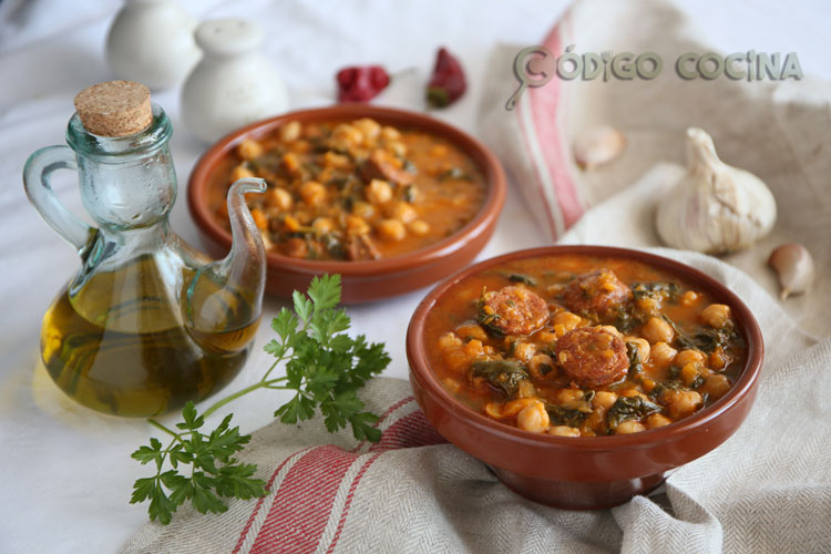 Potaje de garbanzos con chorizo en Mambo