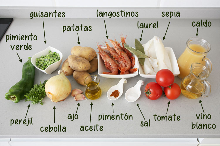 Ingredientes para hacer guiso de patatas con sepia y langostinos