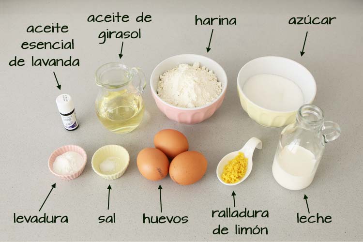 Ingredientes para hacer bizcocho de lavanda y limón