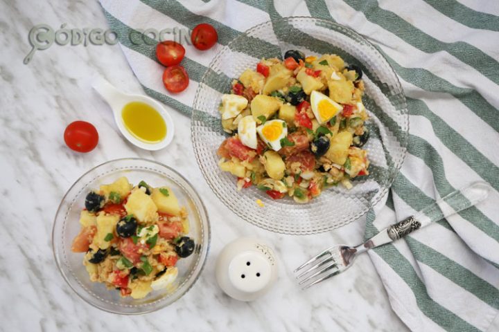 Ensalada campera con patata y vegetales, receta para el verano