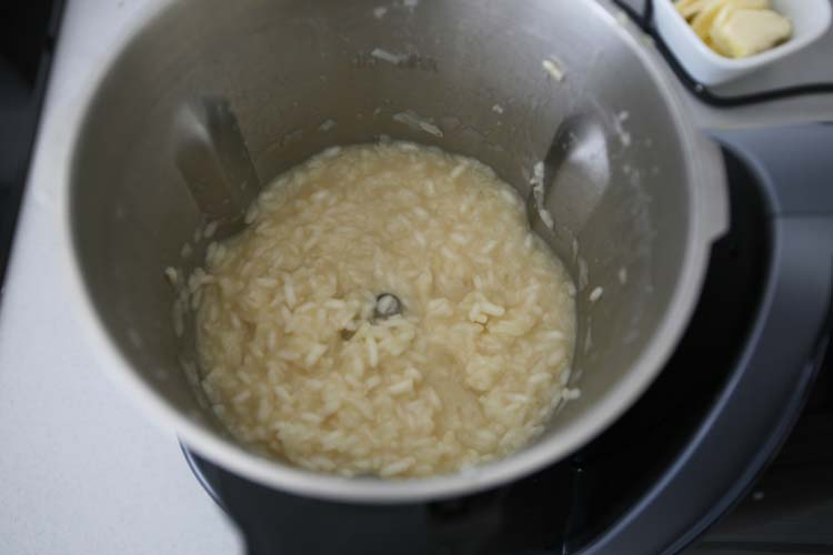 Terminar de cocinar el risotto
