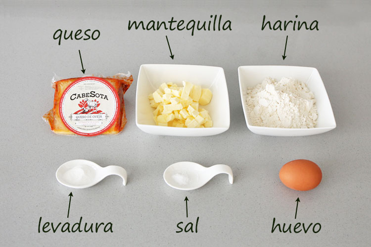 Ingredientes para hacer galletas de queso curado