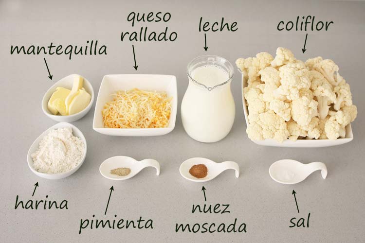 Ingredientes para hacer coliflor con bechamel gratinada