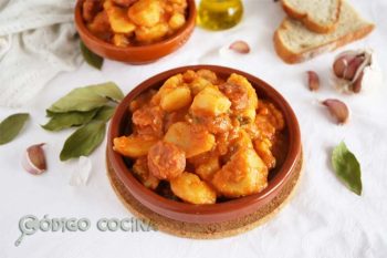 Patatas guisadas con chorizo