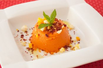 Receta fácil de flan de salmorejo cordobés