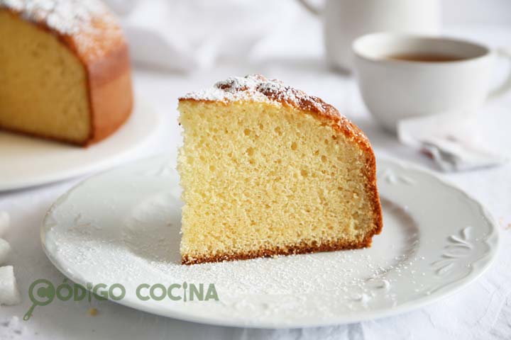 Cómo hacer bizcocho de chocolate blanco fácil