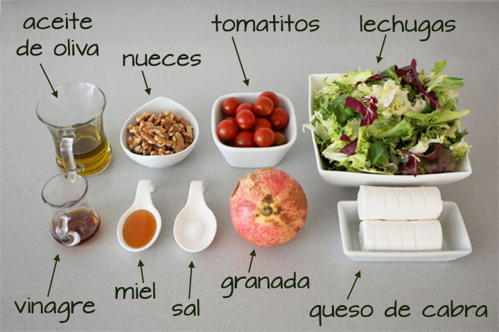 Ingredientes para hacer ensalada de granada, queso de cabra y nueces