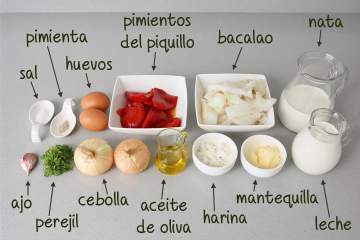 Ingredientes para hacer pimientos del piquillo rellenos de bacalao