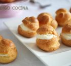 Profiteroles rellenos de nata montada