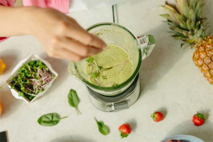 Smoothie preparado en licuadora