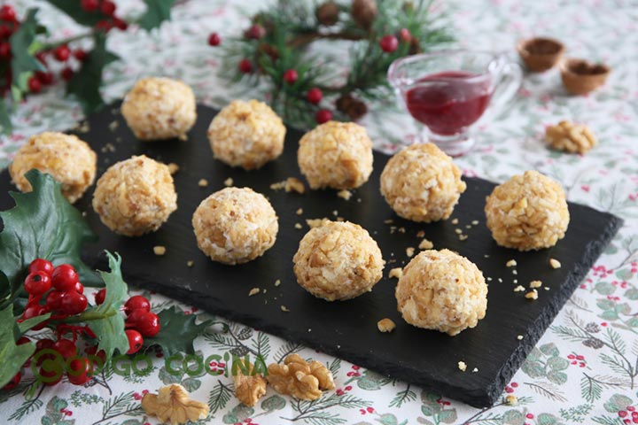 Trufas de queso de cabra con nueces y mermelada