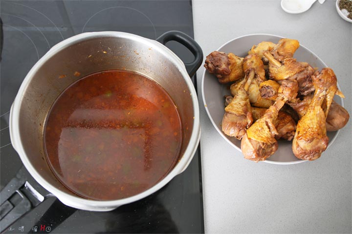 Muslos de pollo con salsa