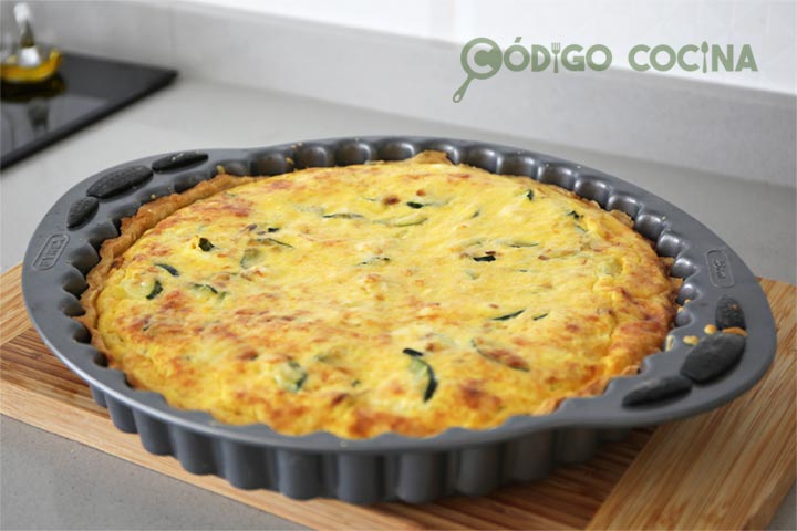 Quiche con calabacín y queso