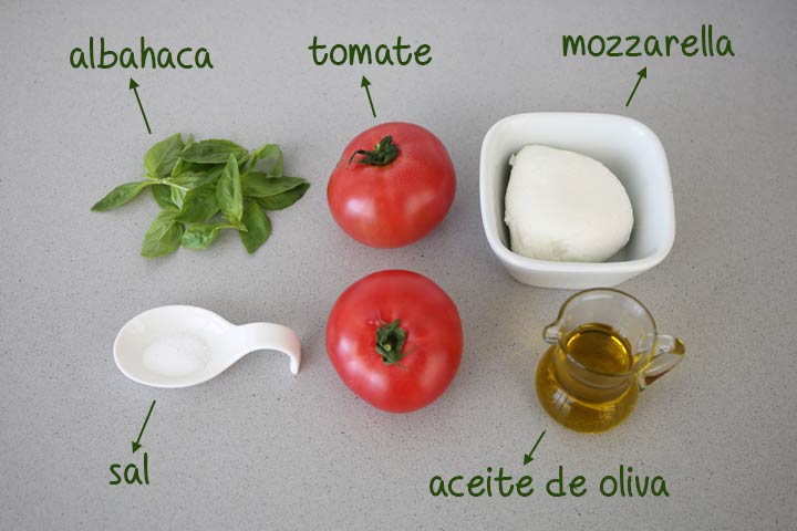 ingredientes de la ensalada caprese