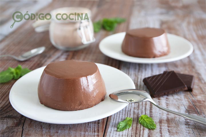 Panna cotta de chocolate sin azúcar