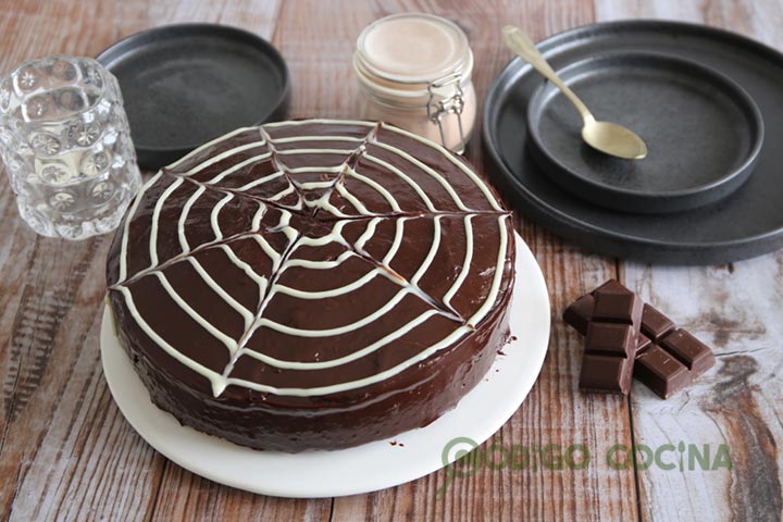 Tarta de calabaza con chocolate para Halloween