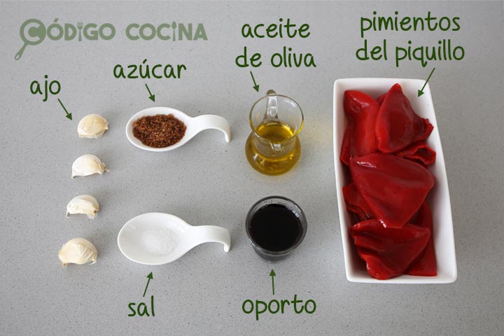 Ingredientes para hacer pimientos del piquillo caramelizados