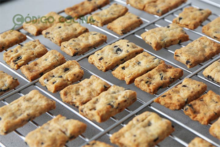 Receta de galletas saladas de parmesano caseras