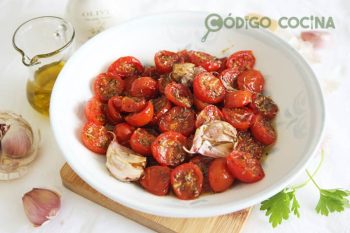 Receta de tomates cherry confitados al horno