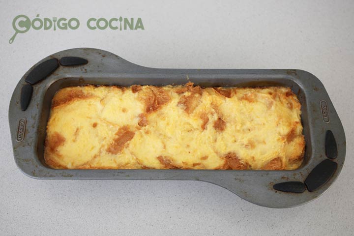 Pudin de pan y leche condensada fácil