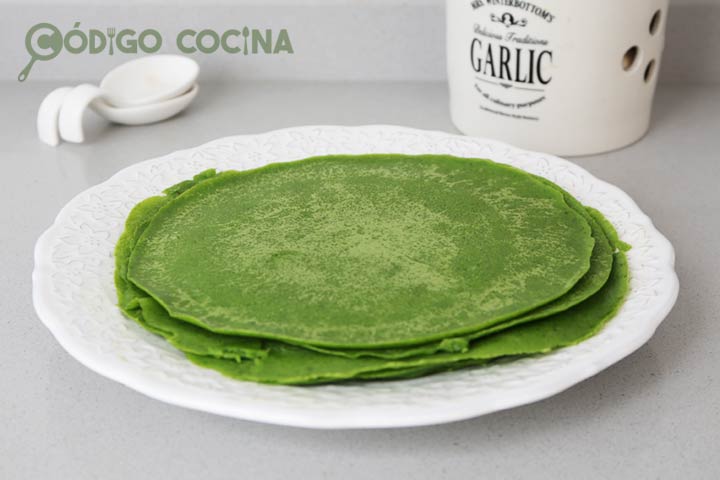 Receta para hacer crepes de espinacas fáciles