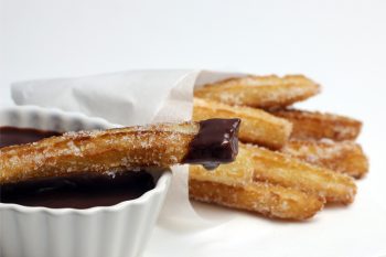 Churros hechos con mezcla profesional para churros