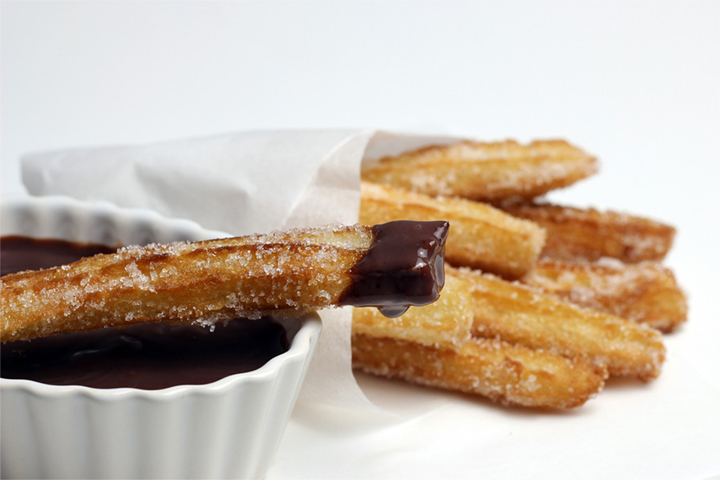 Churros hechos con mezcla profesional para churros